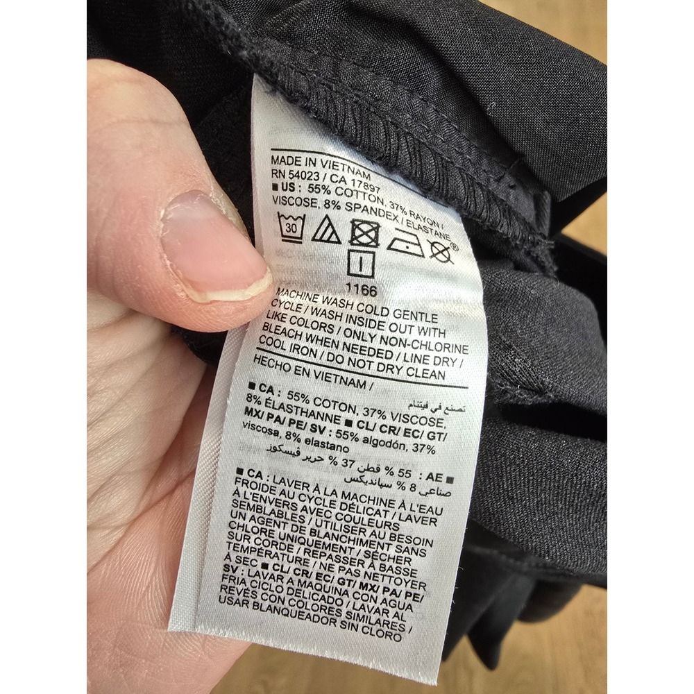 Old Navy High Rise Pixie Skinny Pants Black Women's Size 4 Secret Smooth Pockets - Picture 6 of 8